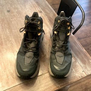 Hoka waterproof Hiking Boots